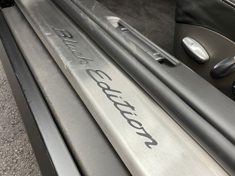 Porsche 997.2 Carrera Black Edition