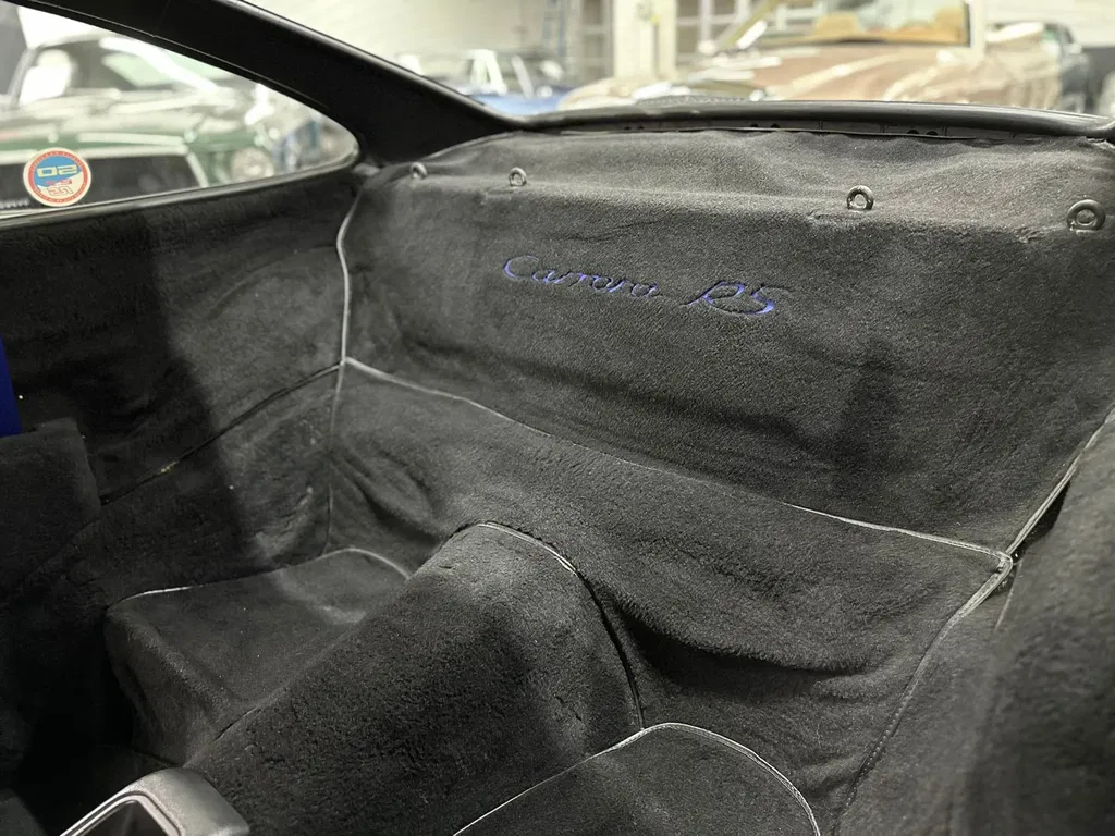 Porsche 964 Carrera RS