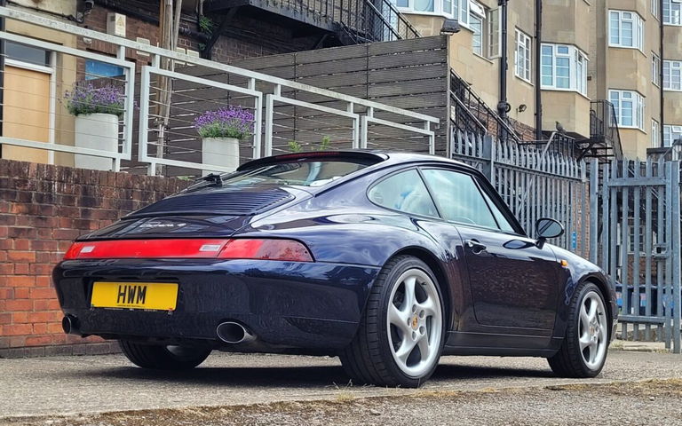 Porsche 993 Carrera 4