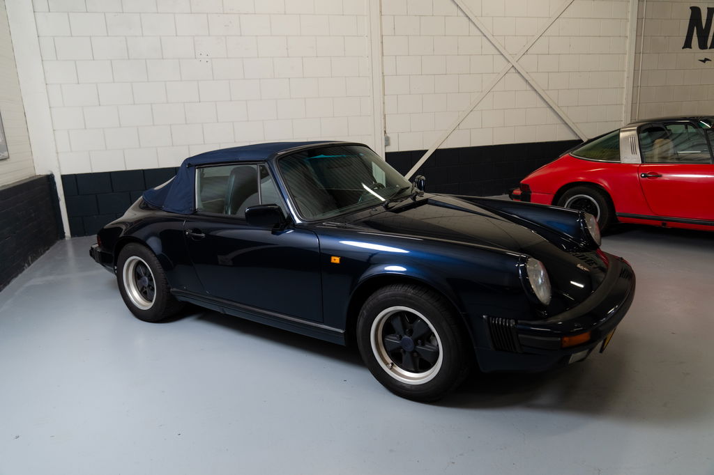 Porsche 911 Carrera 3.2