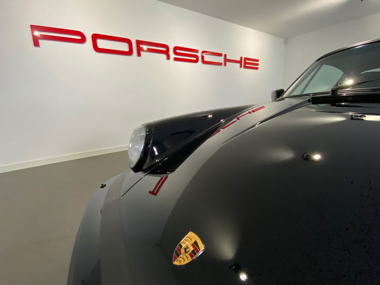 Porsche 911 Turbo 3.3