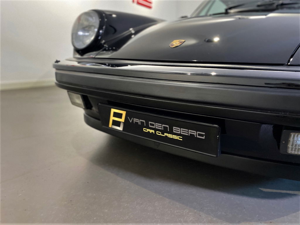 Porsche 911 Turbo 3.3