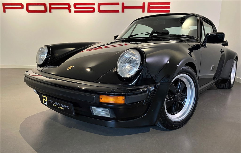 Porsche 911 Turbo 3.3