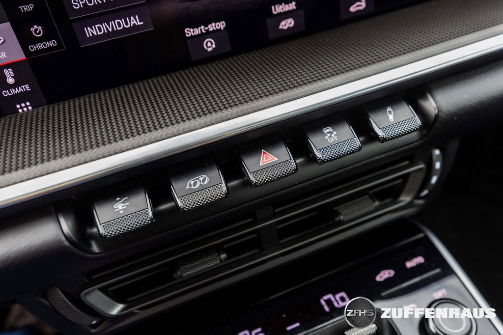 Porsche 992 Carrera 4S