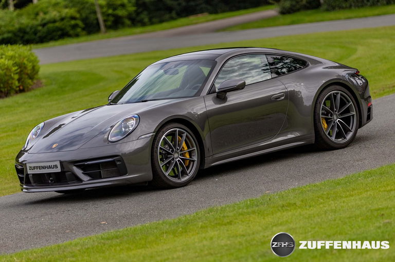 Porsche 992 Carrera 4S