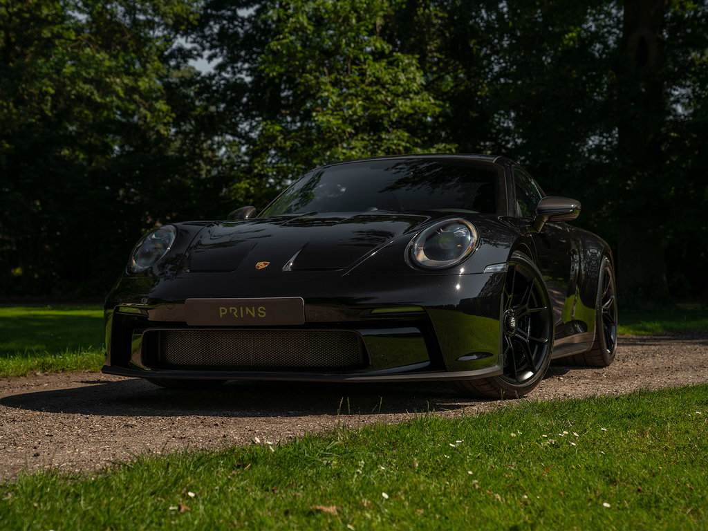 Porsche 992 GT3 Touring