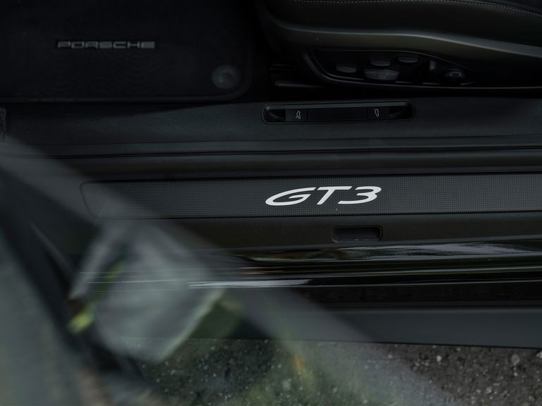 Porsche 992 GT3 Touring