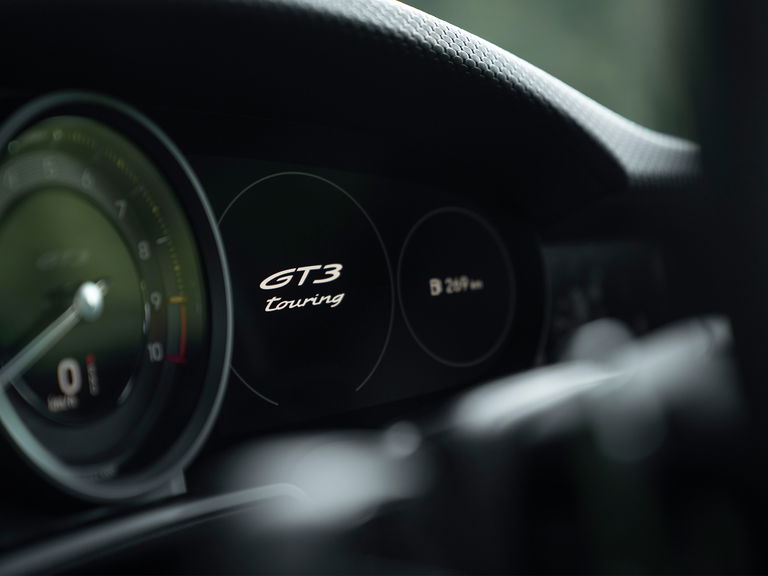 Porsche 992 GT3 Touring
