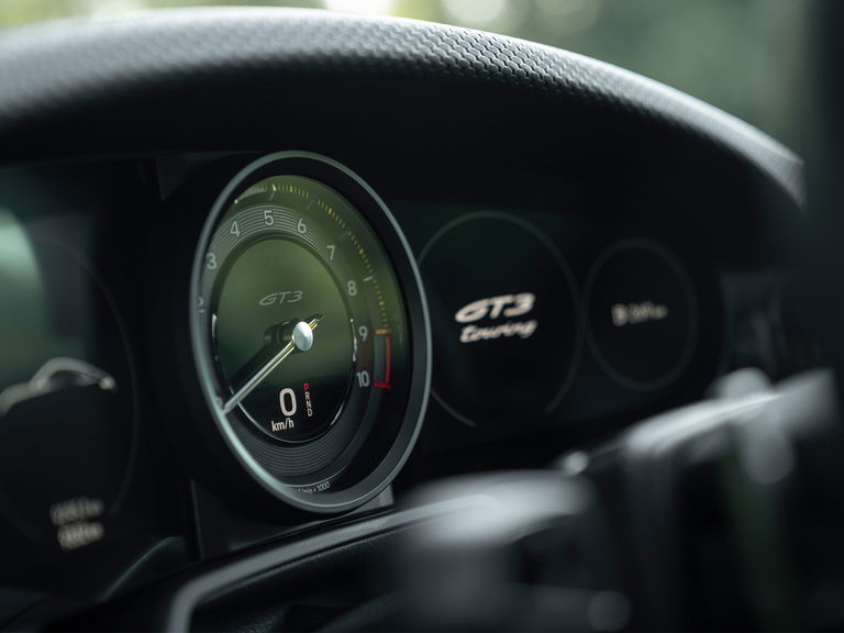 Porsche 992 GT3 Touring