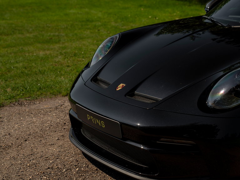 Porsche 992 GT3 Touring