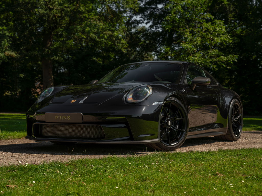 Porsche 992 GT3 Touring