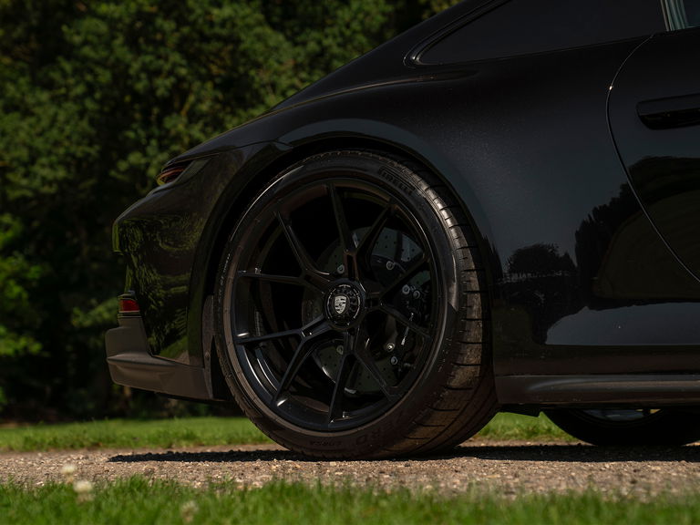 Porsche 992 GT3 Touring