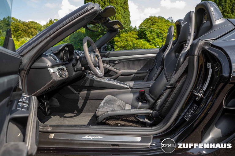 Porsche 981 Boxster Spyder