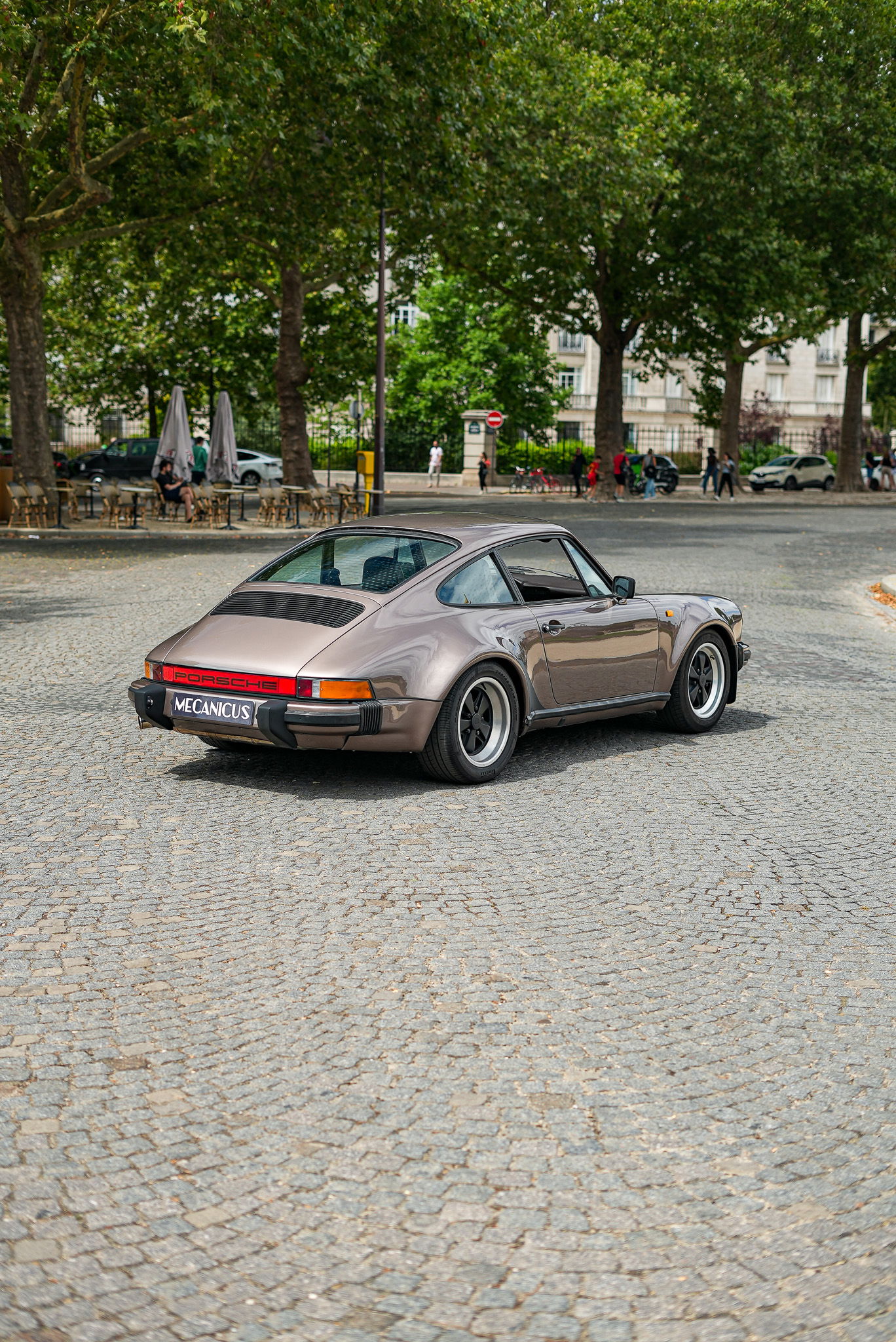 PORSCHE　911　CARRERA　1944 1984 Porsche 911 Carrera 3.2 'Turbo-Look' Coupe | The White