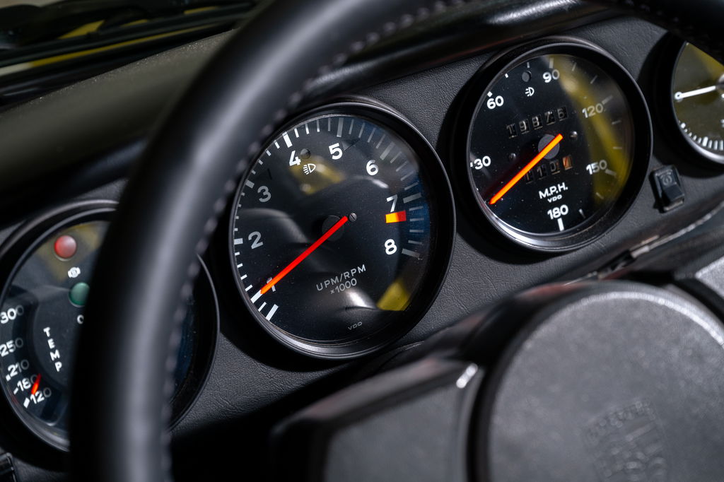 Porsche 911 Carrera 2,7