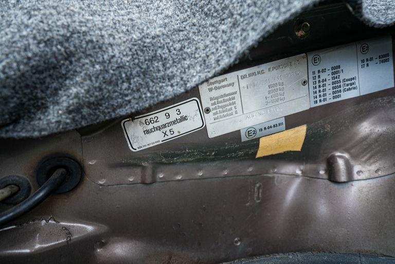 Porsche 911 Carrera 3.2