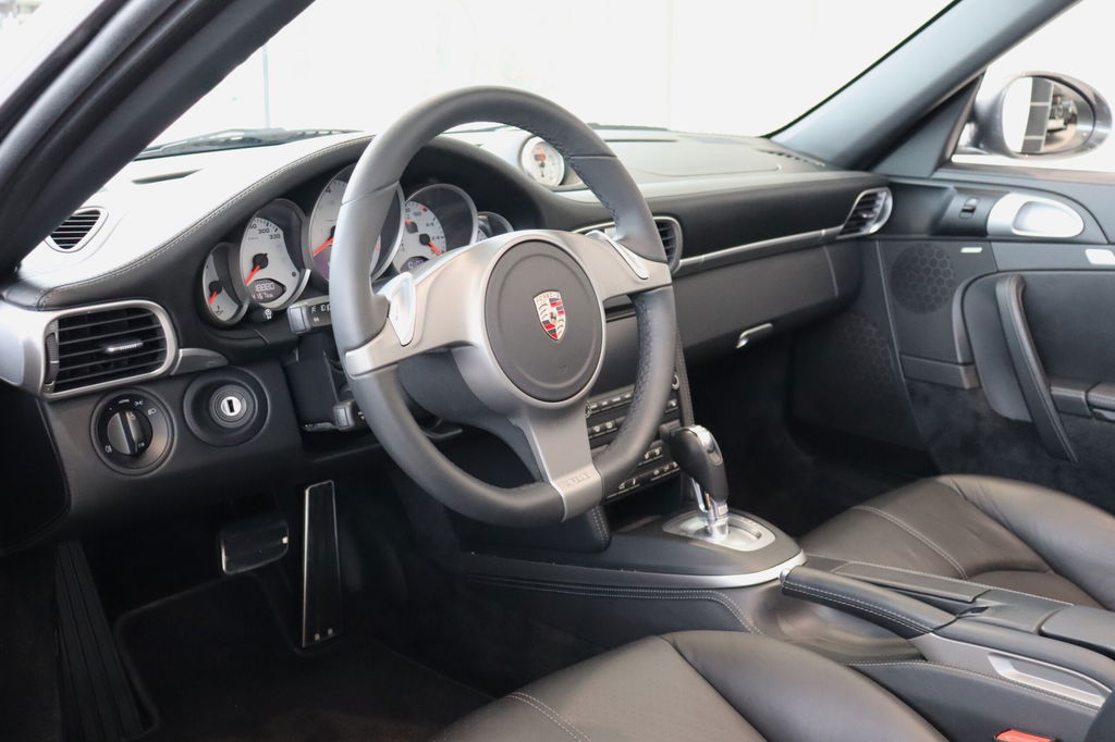 Porsche 997.2 Carrera 4S