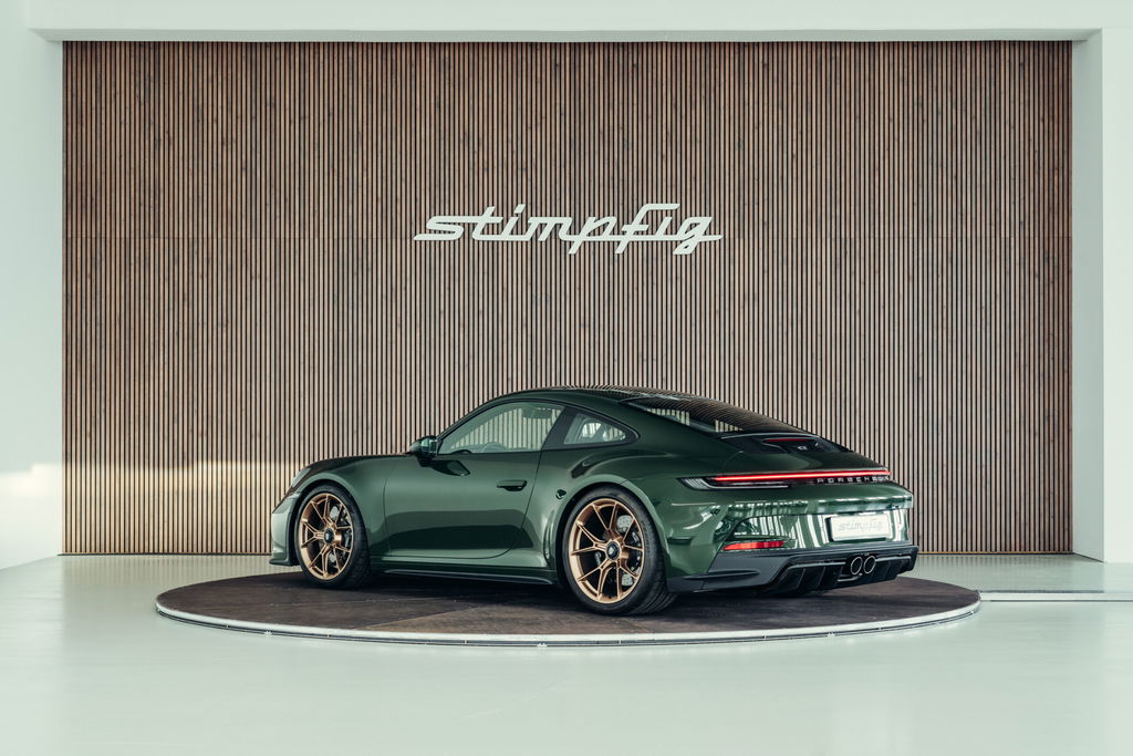 Porsche 992 GT3 Touring