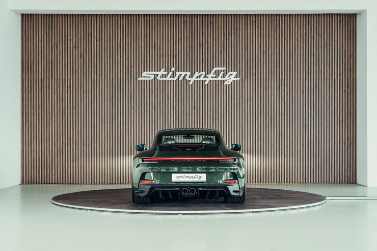 Porsche 992 GT3 Touring