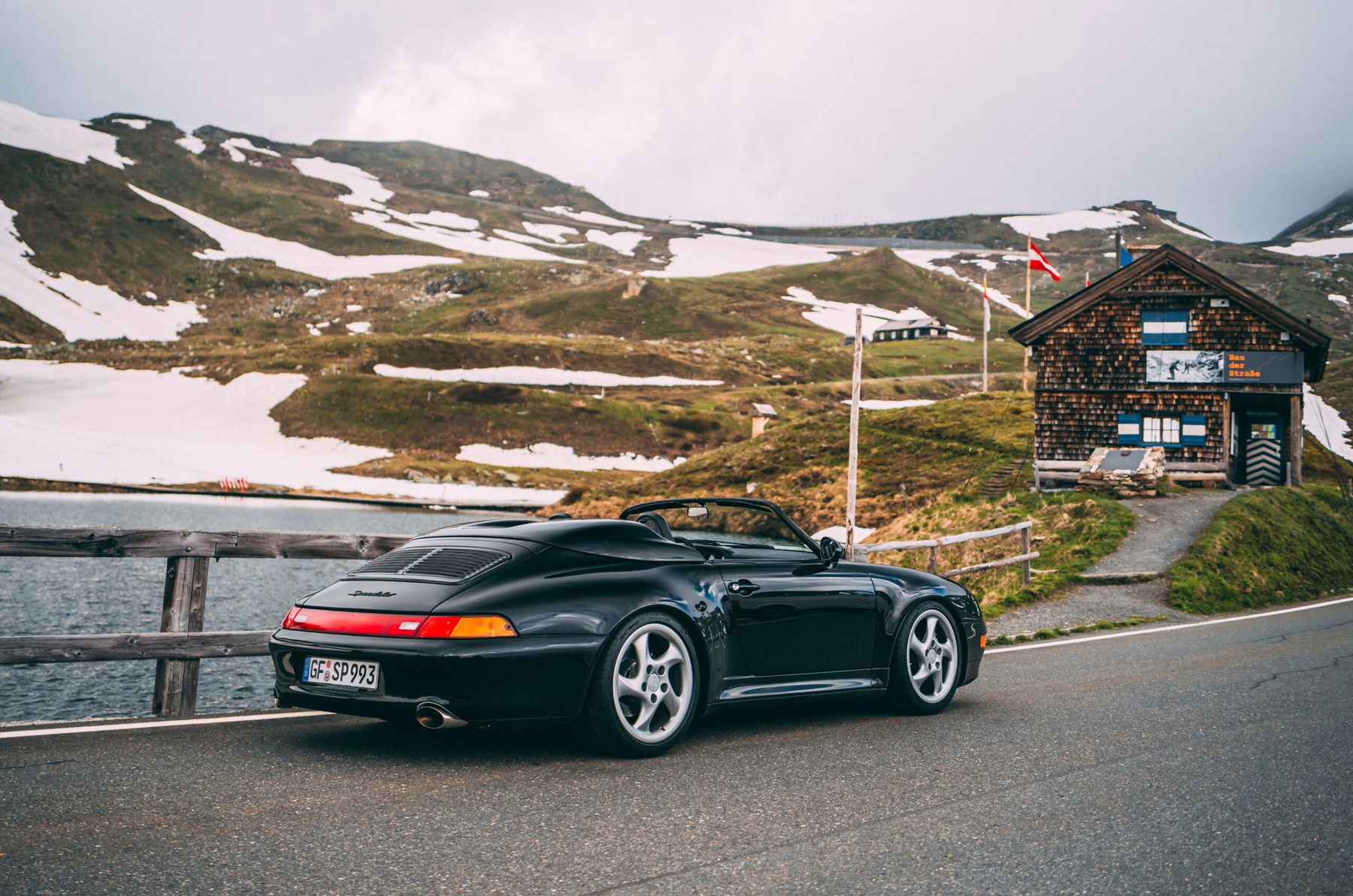 The illusion of the “third” Porsche 993 Speedster