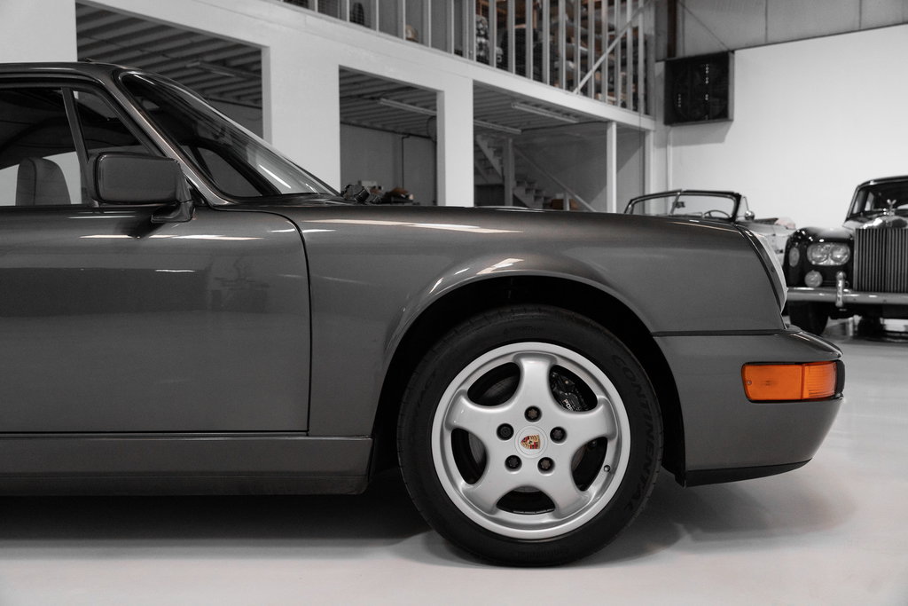 Porsche 964 Carrera 4