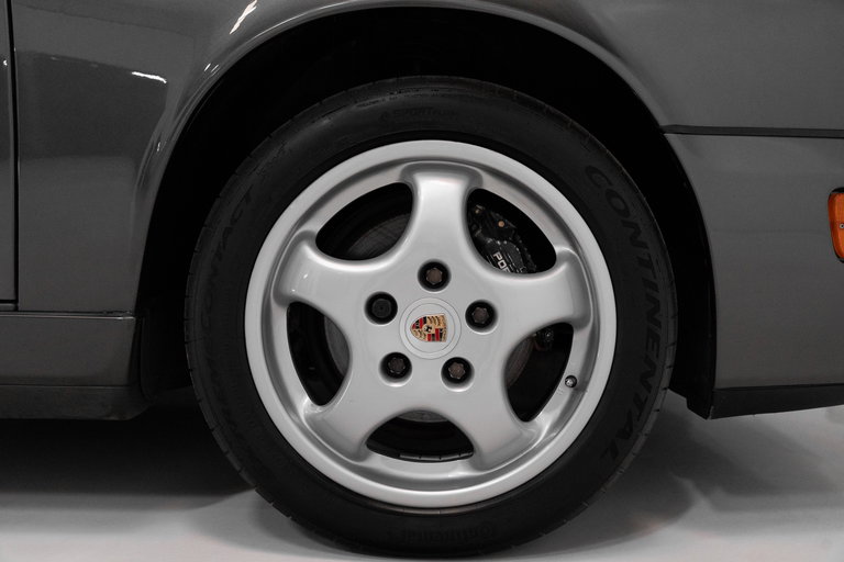 Porsche 964 Carrera 4