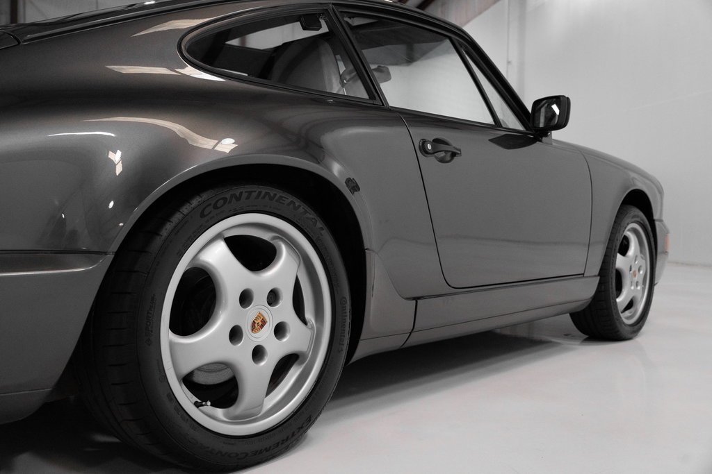 Porsche 964 Carrera 4