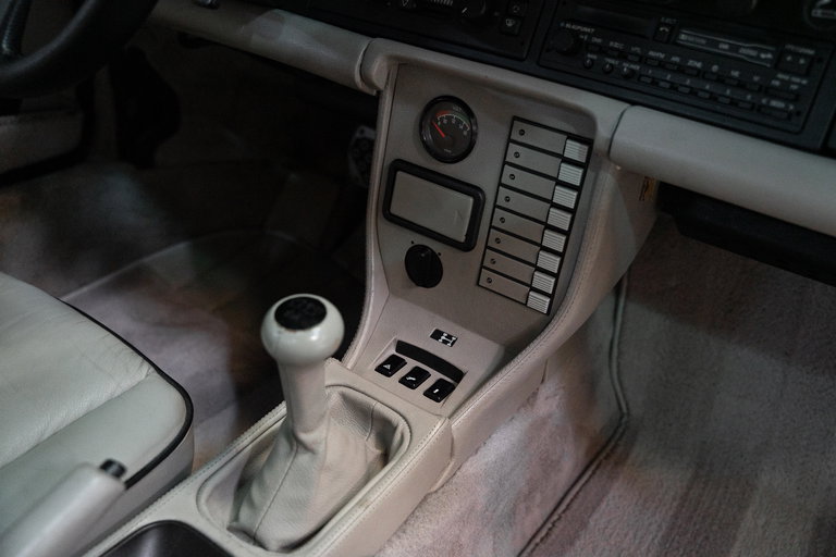 Porsche 964 Carrera 4