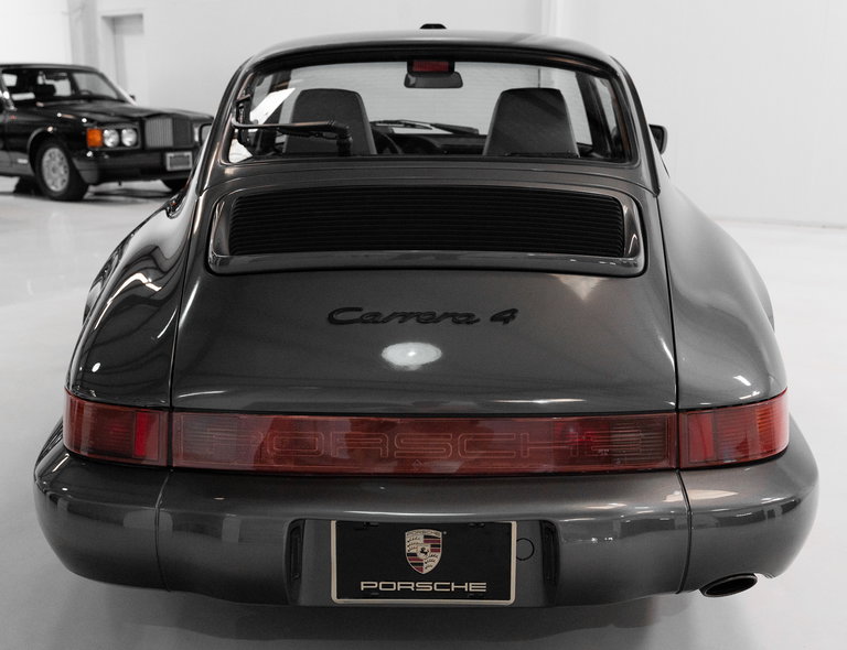 Porsche 964 Carrera 4