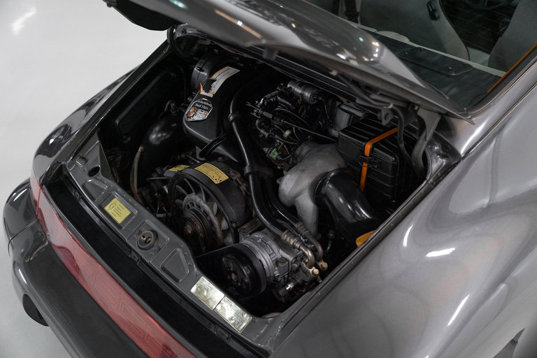Porsche 964 Carrera 4