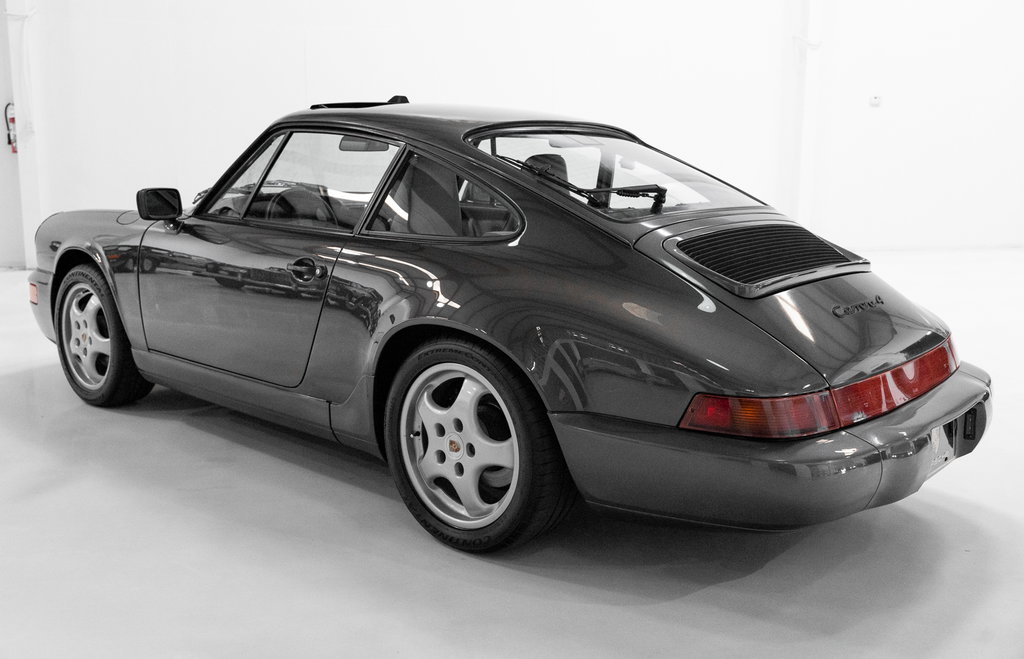 Porsche 964 Carrera 4