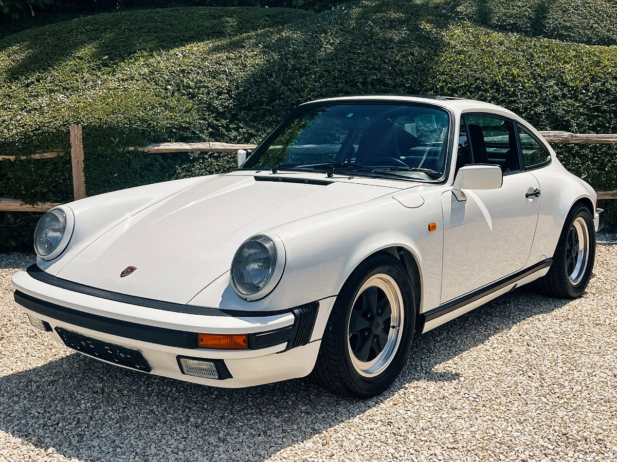 Porsche 911 Carrera 3.2 1987 - elferspot.com - Marketplace for
