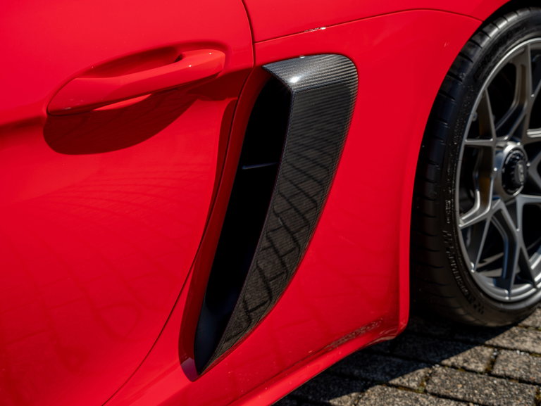 Porsche 718 Spyder RS