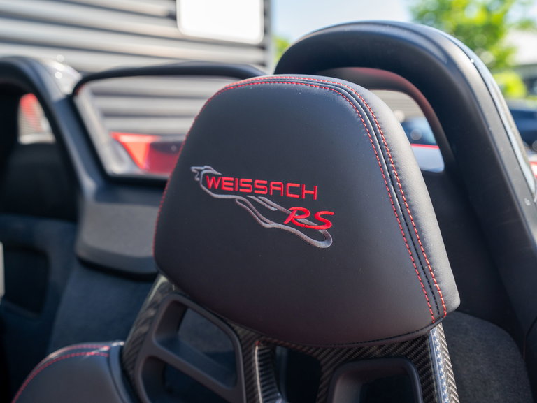 Porsche 718 Spyder RS