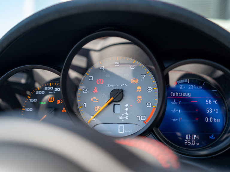Porsche 718 Spyder RS