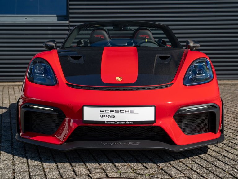 Porsche 718 Spyder RS