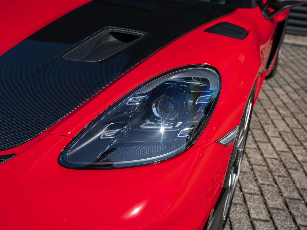 Porsche 718 Spyder RS