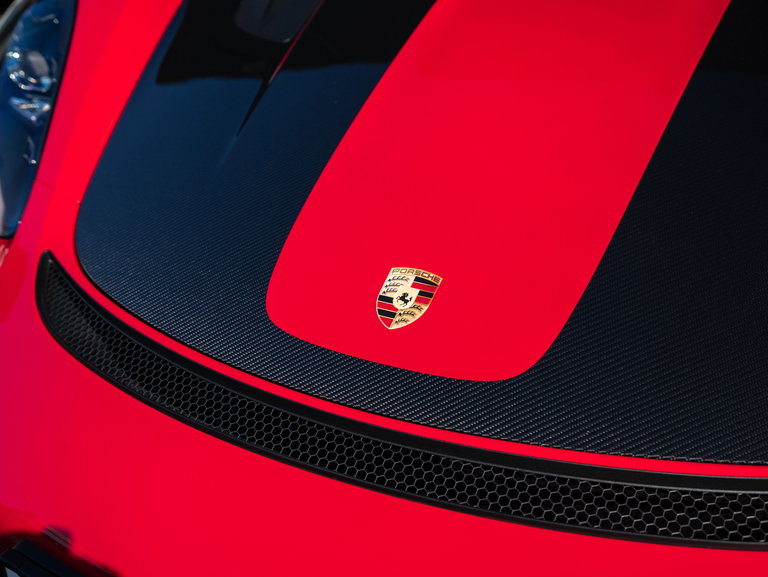 Porsche 718 Spyder RS