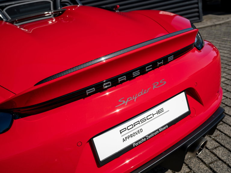 Porsche 718 Spyder RS