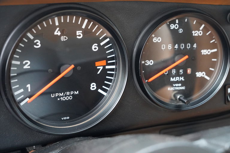 Porsche 911 Turbo 3.0 (US)