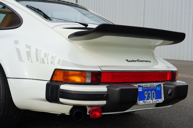Porsche 911 Turbo 3.0 (US)