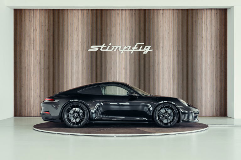 Porsche 992 GT3 Touring