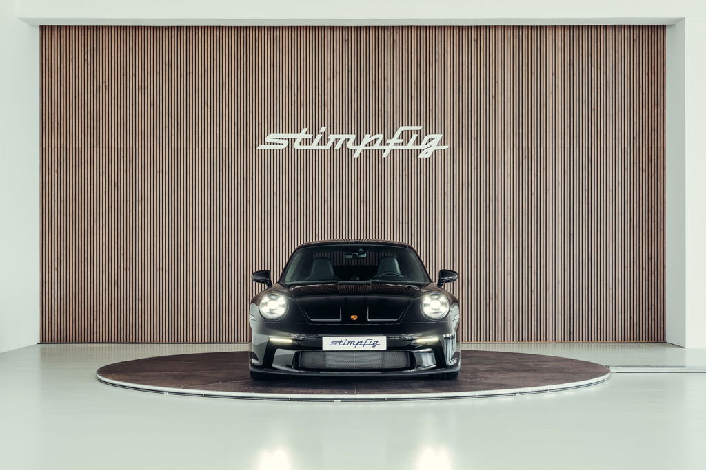 Porsche 992 GT3 Touring