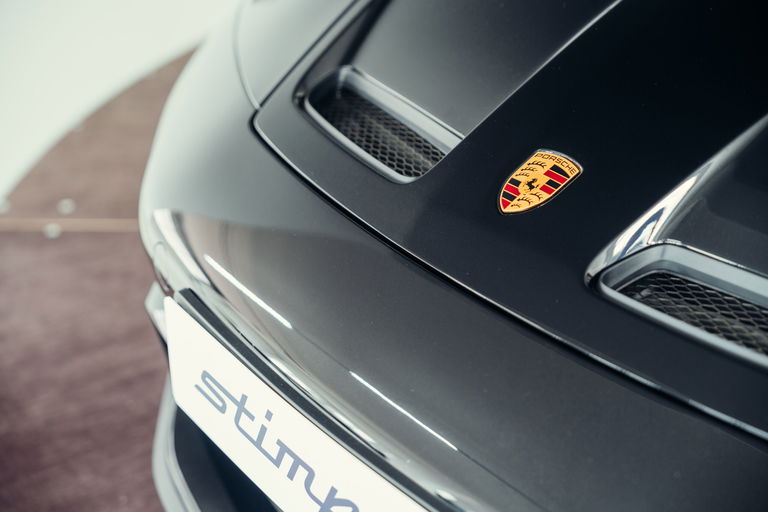 Porsche 992 GT3 Touring