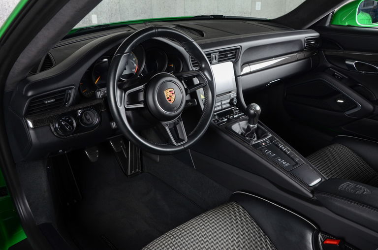 Porsche 991 GT3 Touring