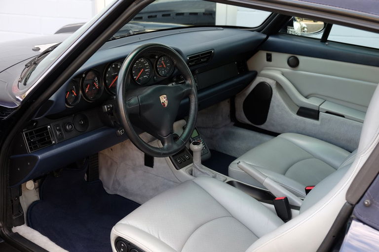 Porsche 993 Carrera