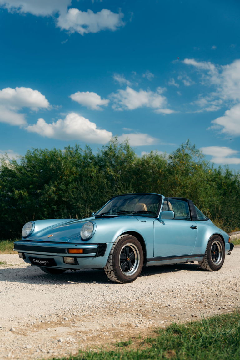 Porsche 911 Carrera 3.2