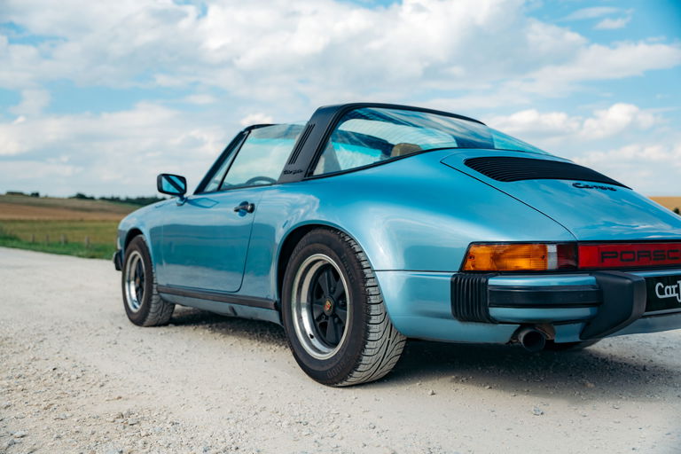 Porsche 911 Carrera 3.2