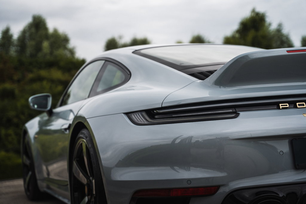 Porsche 992 Sport Classic