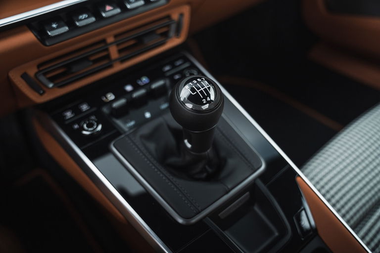 Porsche 992 Sport Classic